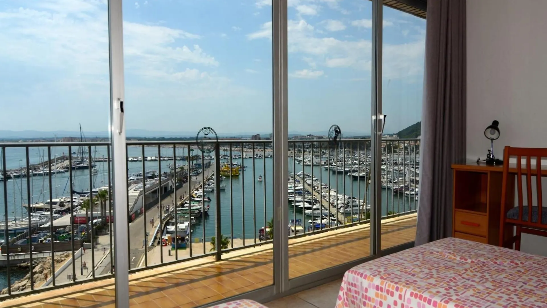 ל'אסטרטיט Apartment Nautic 2D 1-3 ספרד