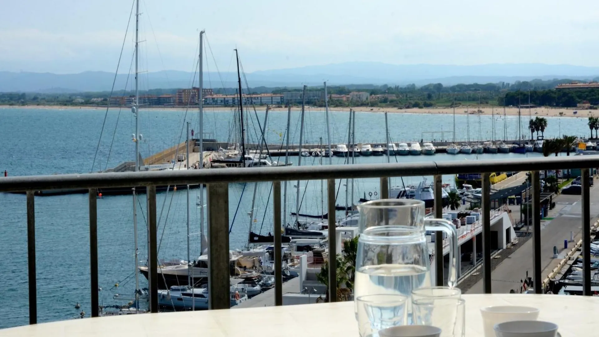 Apartment Nautic 2D 1-3 L'Estartit Spain